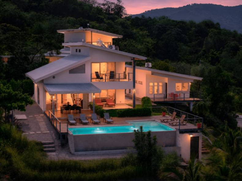 Villa Palmera - Ocean View Villa with Guest Apartment Above Playa Potrero, Guanacaste, Costa Rica