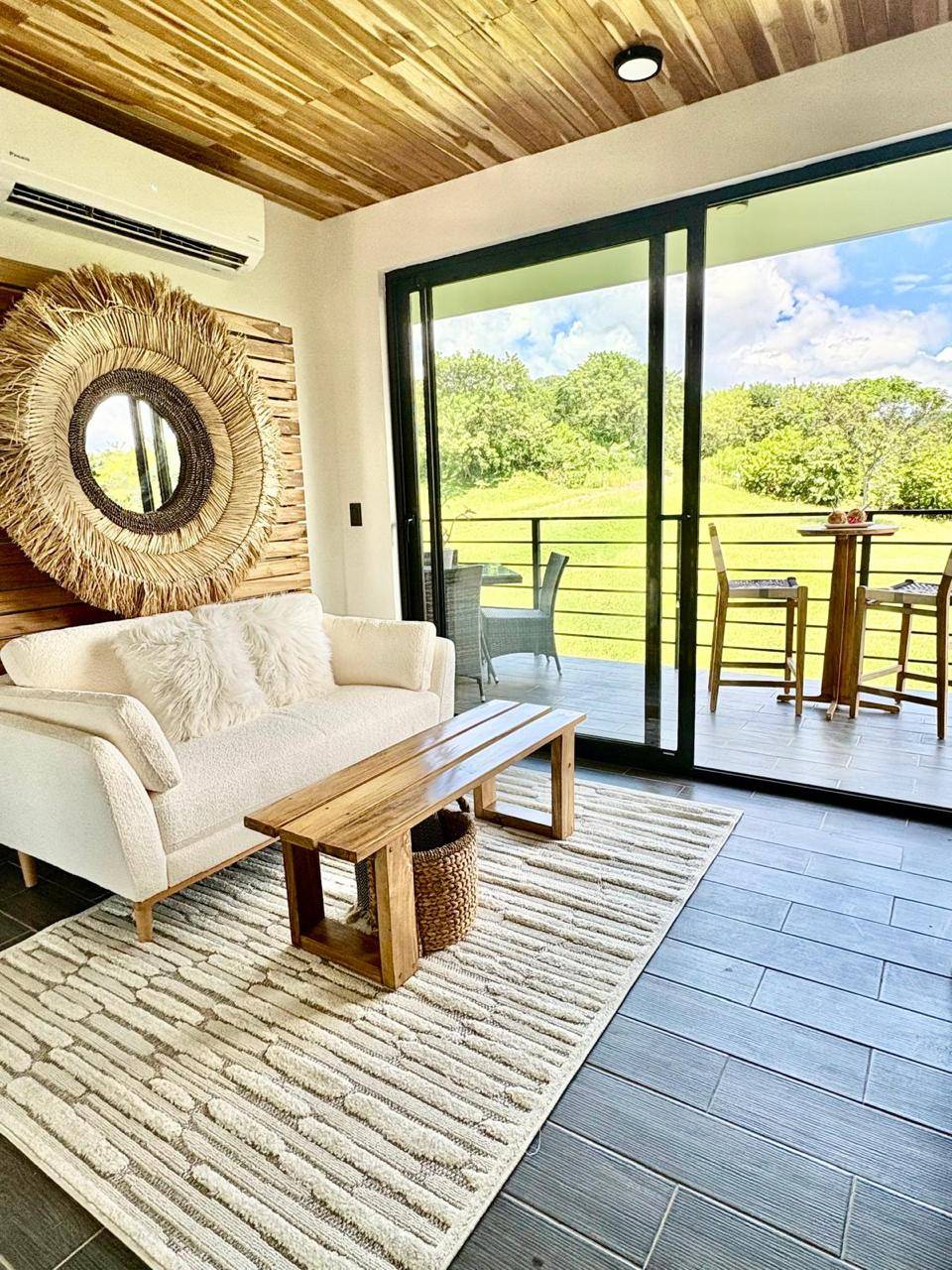 Modern 2-Bedroom Condo Near Tamarindo Beach, Guanacaste,Costa Rica