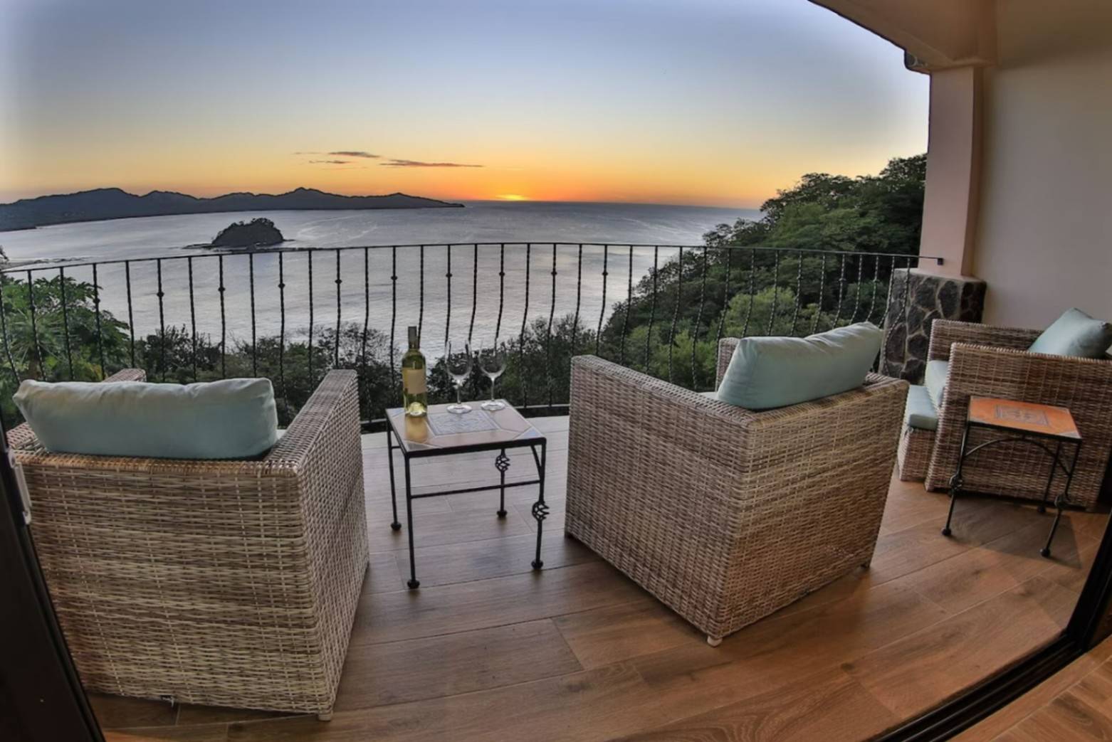 Flamingo Cove 3 -Ocean View Condo with Sunset Views in Playa Flamingo, Guanacaste, Costa Rica