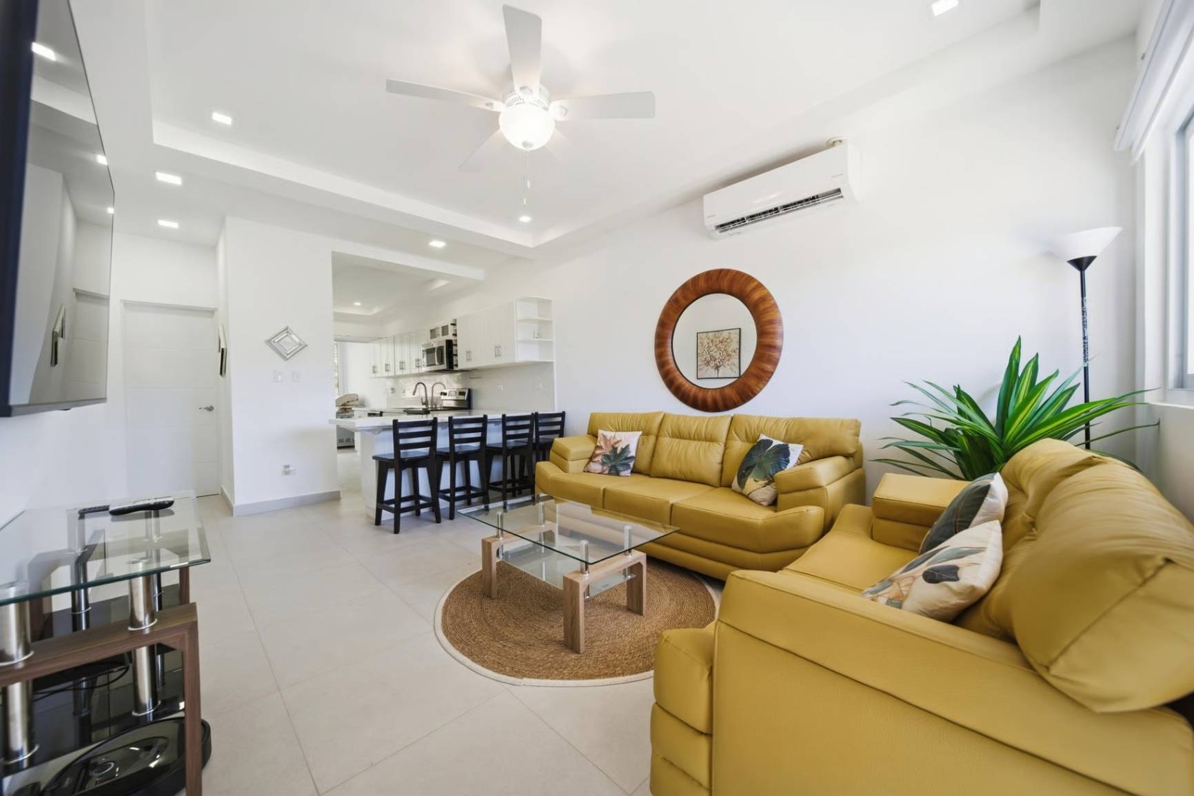 Jacarandas 35 - Modern Townhomes in Boutique Gated Community Near Tamarindo, Guanacaste, Costa Rica