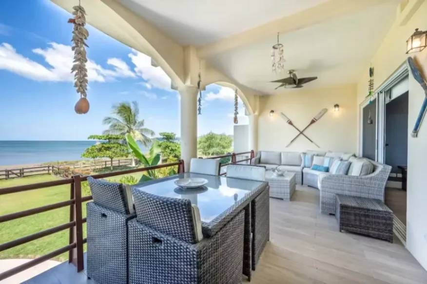 UNDER CONTRACT - Twin Dolphins 2B - Oceanfront Condo in Playa Potrero, Guanacaste, Costa Rica