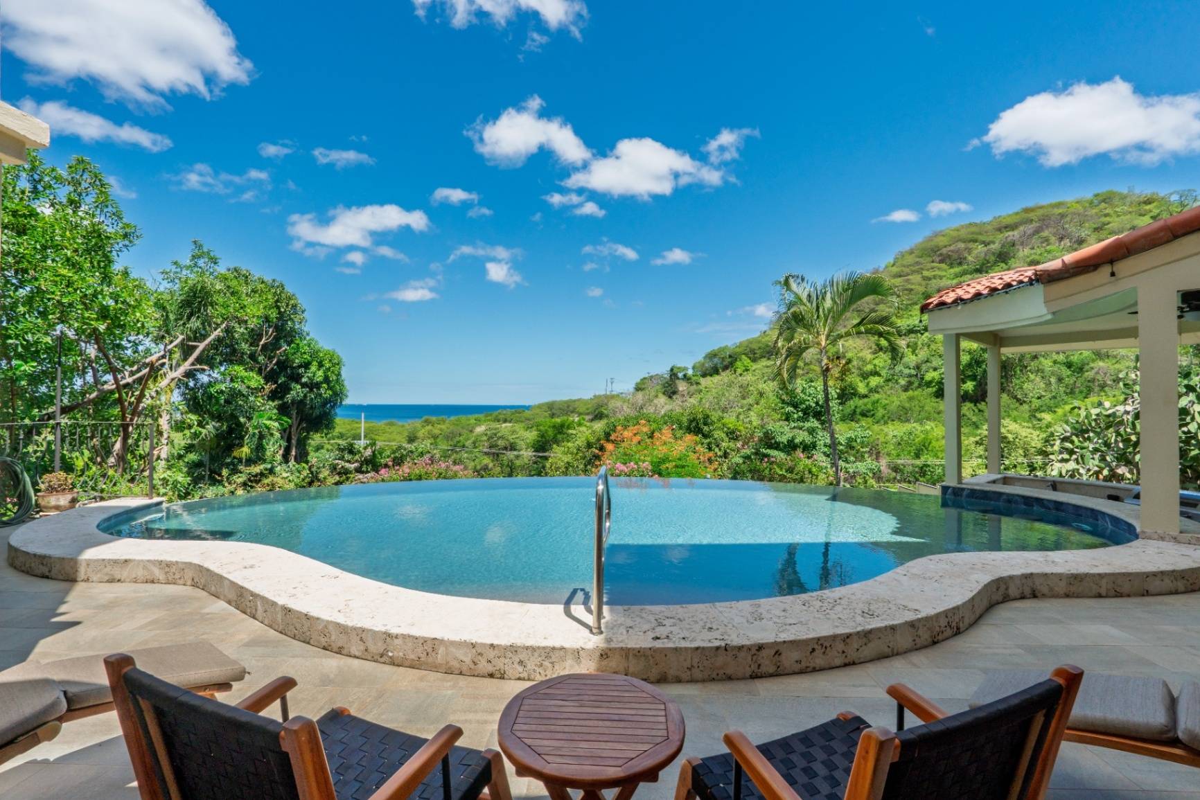 Terrazas del Sol- Ocean-View 6-Bedroom Duplex in Playa Potrero, Guanacaste, Costa Rica