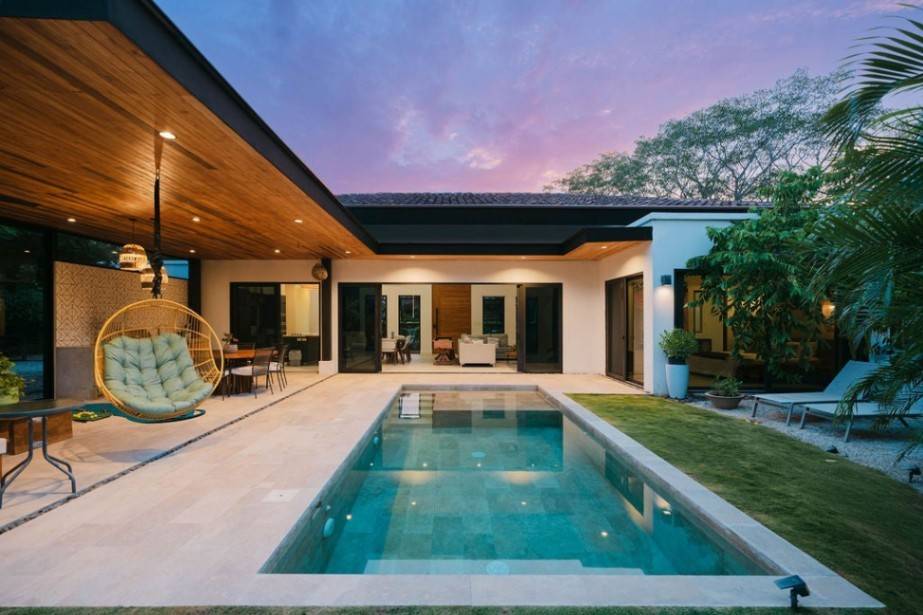 Casa Julia - Versatile Dual-Residence Estate in Los Almendros, Hacienda Pinilla, Guanacaste, Costa Rica