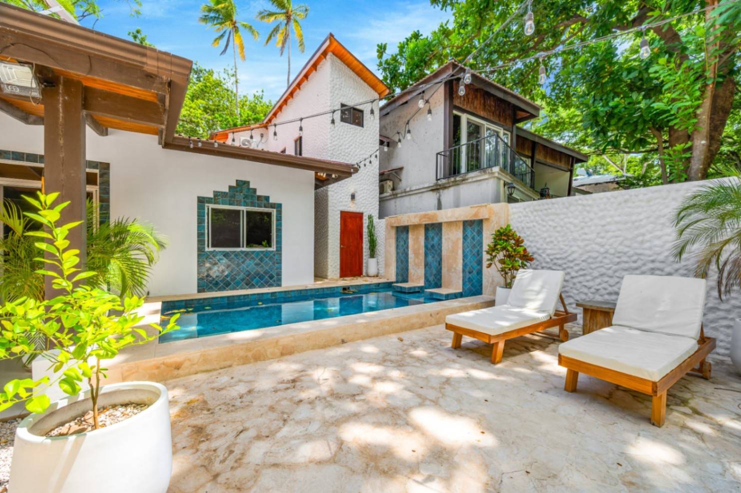 Casa Riviere - Walk to the Beach with Exclusive Resort-Style Amenities, Playa Potrero, Guanacaste, Costa Rica