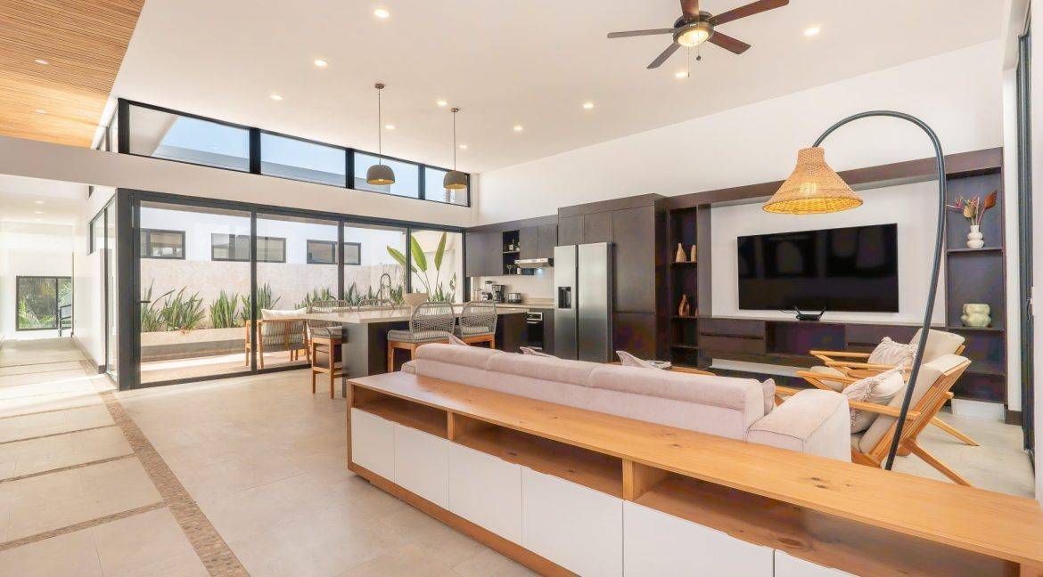 Tamarindo Villa 1 - Boutique Luxury Living in Tamarindo Hills, Guanacaste, Costa Rica