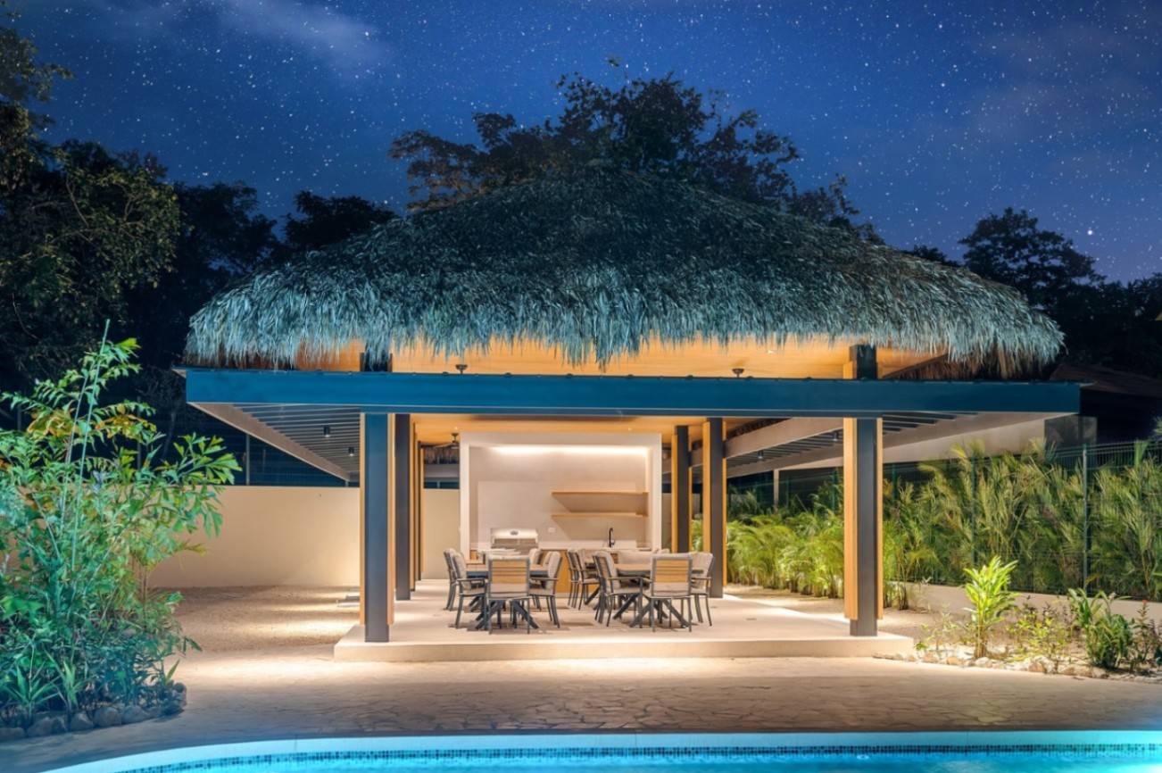 Casa Palms & Putts - Brand-New Luxury Villa with Private Pool & Mini Golf in Hacienda Pinilla, Guanacaste, Costa Rica