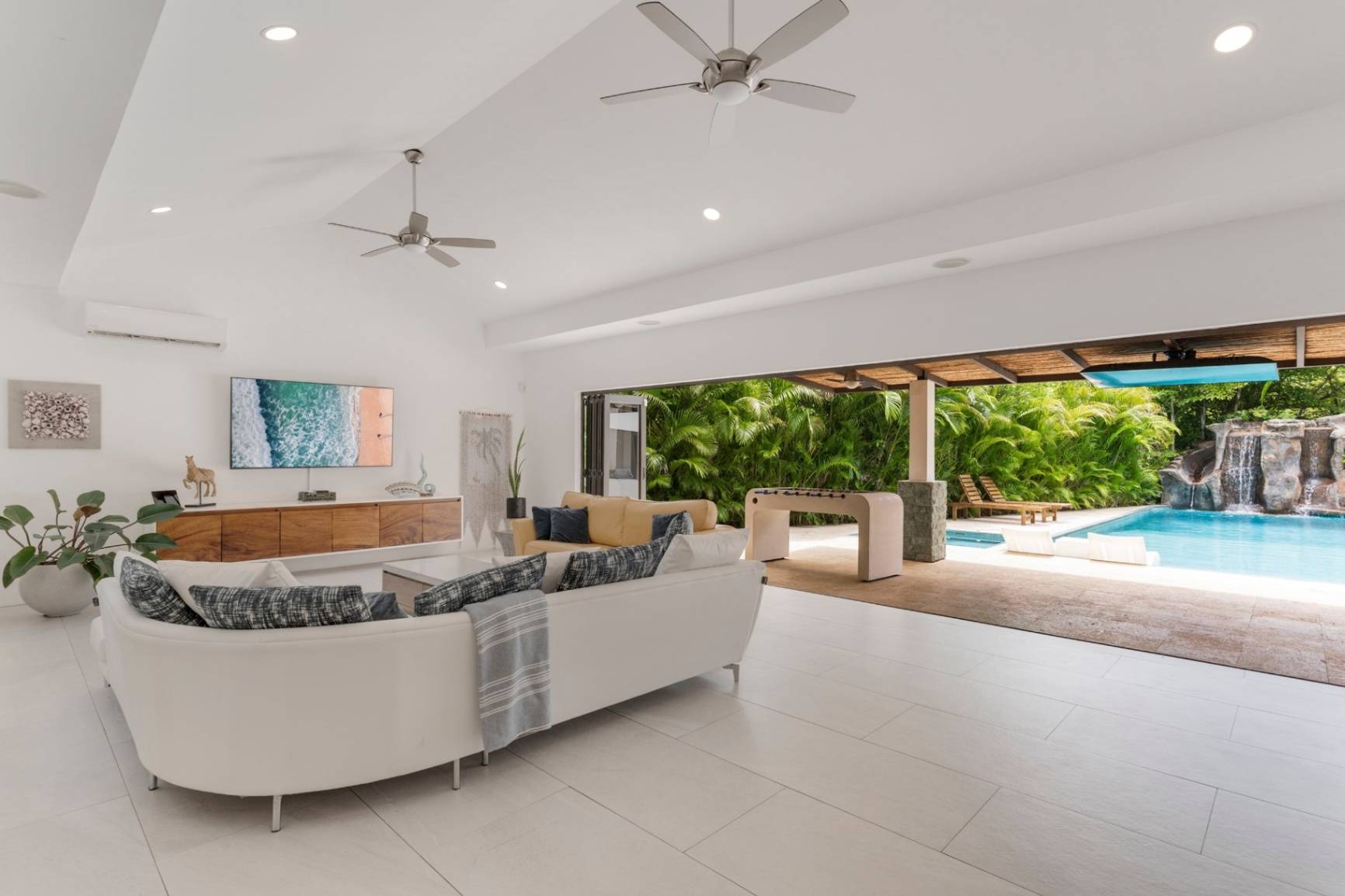 Casa Sunset - Bed Entertainer’s Dream Home! - Los Almendros 43, Hacienda Pinilla, Guanacaste, Costa Rica