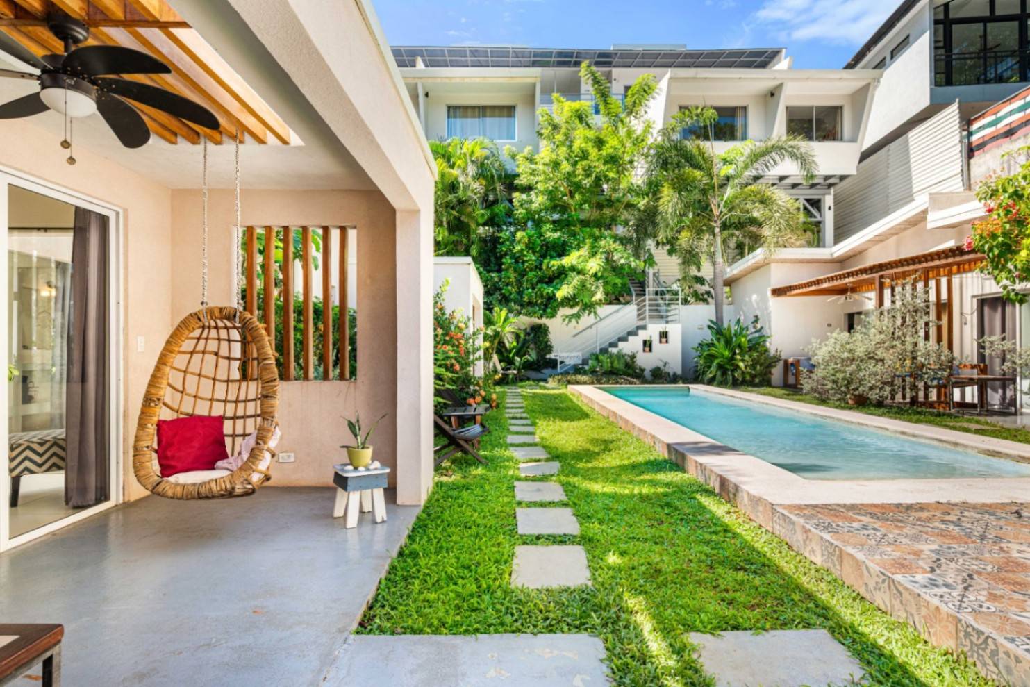 Charming 14 Room Hotel in Tamarindo, Guanacaste, Costa Rica