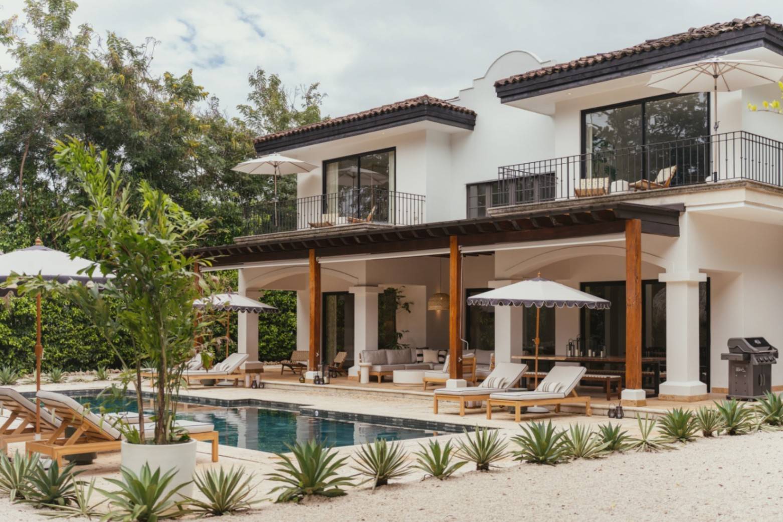 Casa Tanamera - Elegant Luxury Estate in Reserva de Golf, Hacienda Pinilla, Guanacaste, Costa Rica