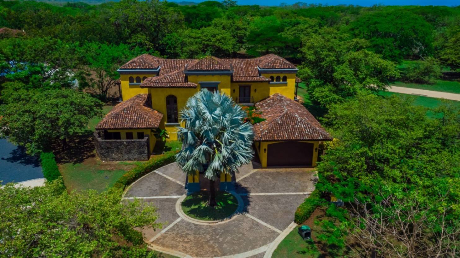 Casa Miraflores – Colonial Golf Estate in Hacienda Pinilla, Guanacaste, Costa Rica
