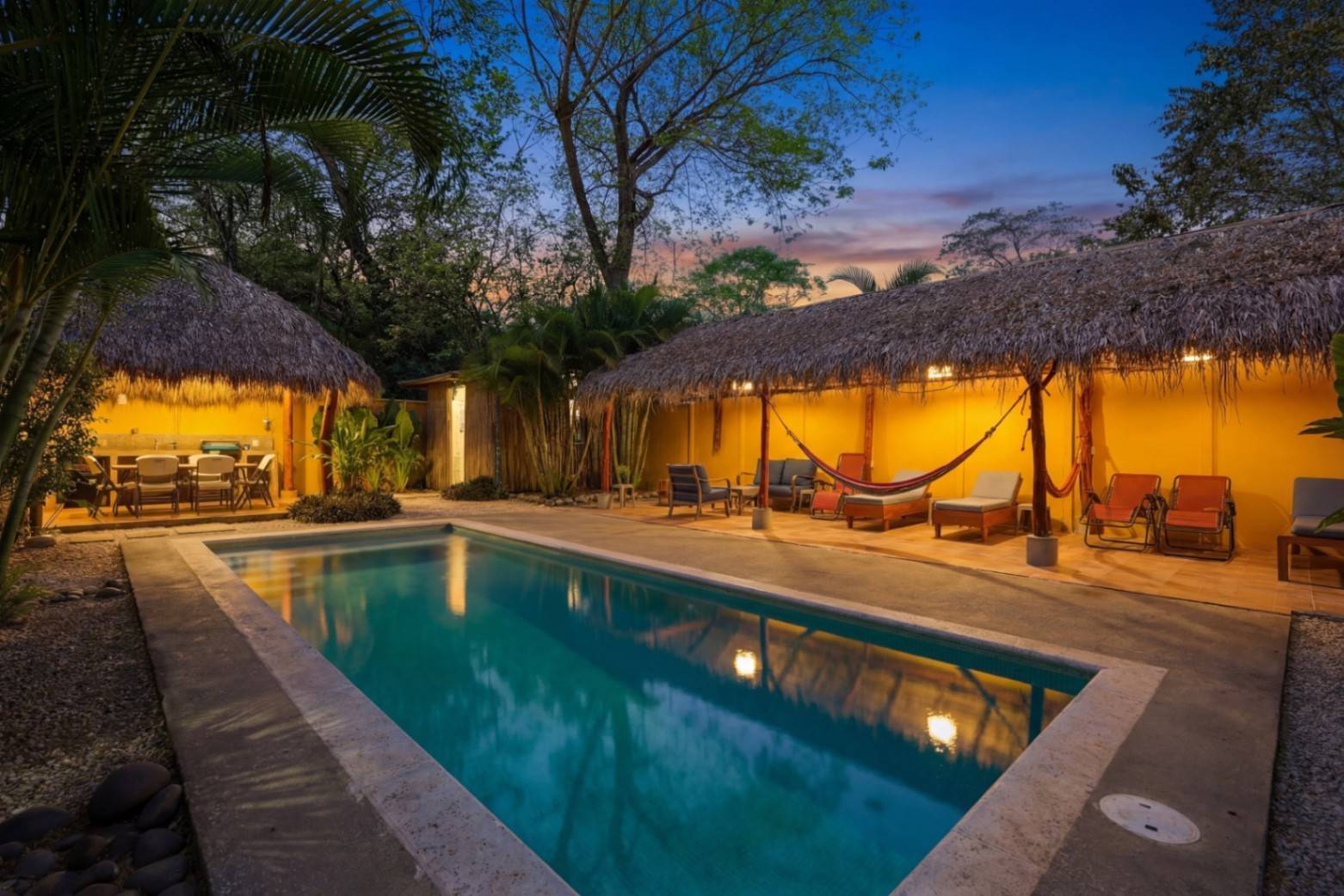 Casa Plumeria -Tropical 4-Bedroom Retreat with Pool Just Steps to the Beach, Playa Potrero, Guanacaste, Costa Rica