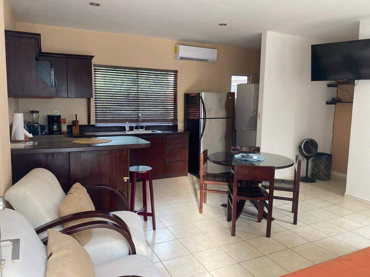 Villa Vere II - 54 - Top-Floor Corner Residence Walk to the Beach, Playa Tamarindo, Guanacaste, Costa Rica
