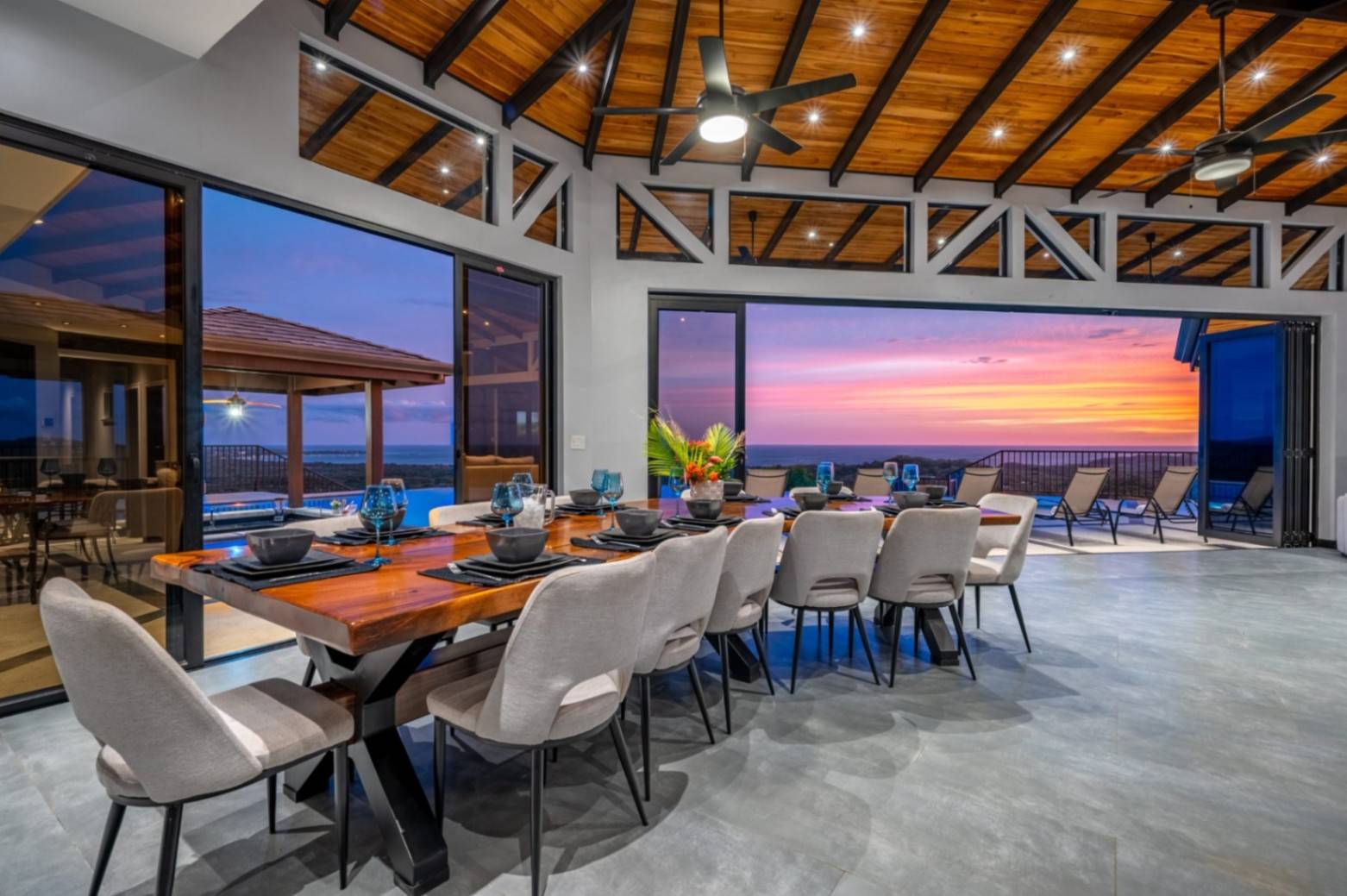 Villa Cielo y Mar Azul - Oceanview Luxury Estate with Infinity Pool & Cinema, Playa Grande, Guanacaste, Costa Rica