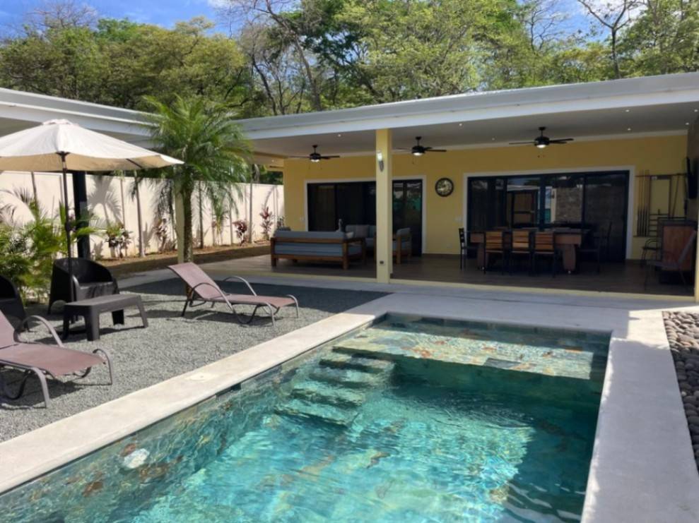 Casa Panarea - Modern Tropical Luxury Designed for Entertaining, Playa Potrero, Guanacaste, Costa Rica