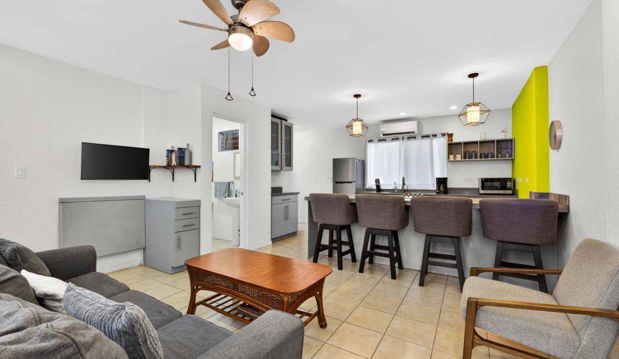 Villa Verde II - 3 - Turnkey Tropical Condo Just Steps from the Beach, Playa Tamarindo, Guanacaste, Costa Rica